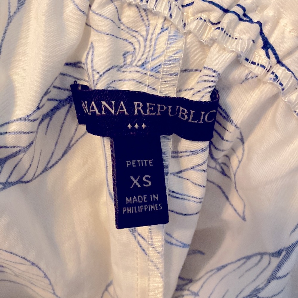 Banana Republic Ruffle Dress - Picture 3 of 3